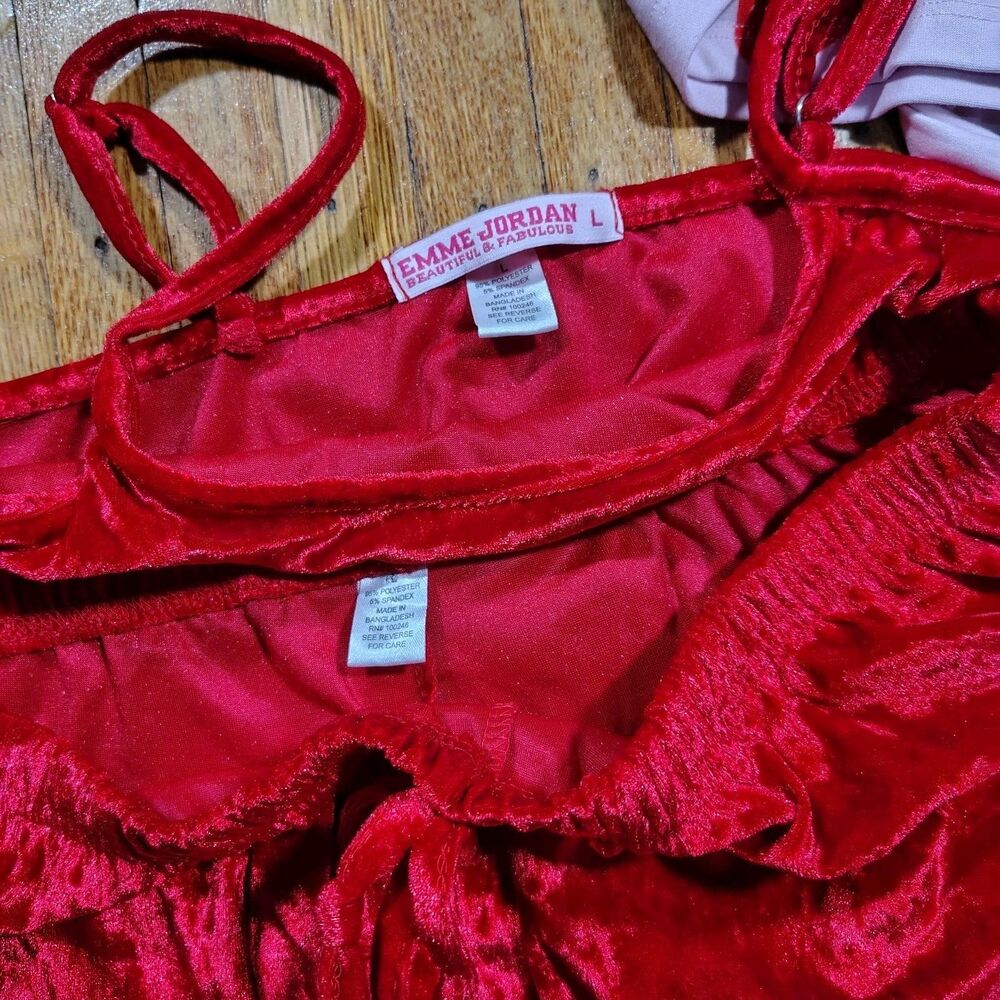 Red Velvet & Strawberry 2pc PJ Bundle/T499 - Picture 2 of 3